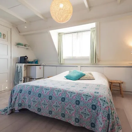 Bed & Breakfast Little Miss Sunshine 3*