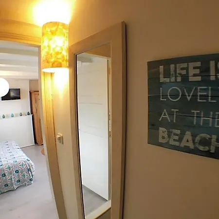 Little Miss Sunshine Guest house